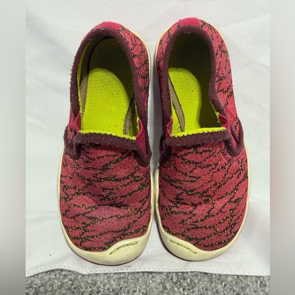 PLAE Migi Electric Fuchsia Surge Slip on Size 9.5 Toddler - Picture 6 of 8